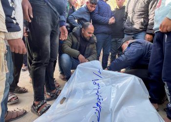 Israel continues air strikes on Gaza, killing 14 Palestinians overnight