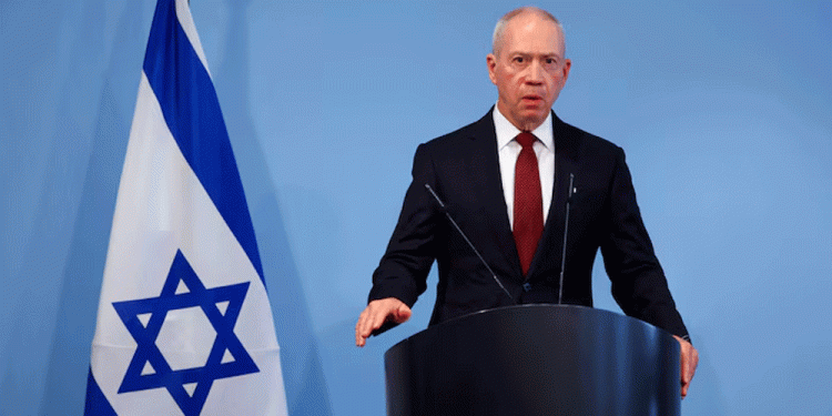 Israeli minister says cutting off Gaza electricity