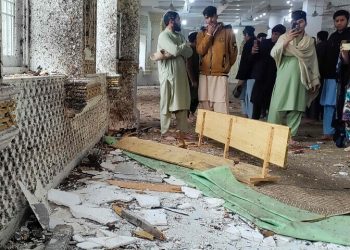 JUI-S leader Maulana Hamidul Haq among 6 dead in Nowshera madressah suicide blast; 15 injured