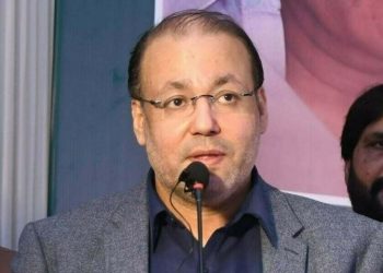 Minister invites Pak traders in Oman to invest in Punjab