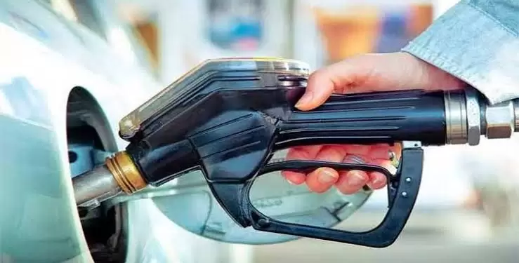 No Decrease in Petrol Prices! PM Shehbaz Keeps Fuel Prices Unchanged