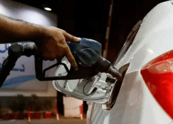 Petrol price slashes by Re1