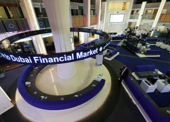Saudi bourse extends losses on lacklustre earnings; Egypt gains
