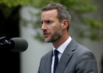 Trump warns Hamas as US holds unprecedented talks for Gaza hostages