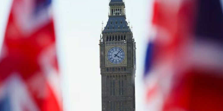 UK lawmakers push for stronger regulation on forced labour in supply chains