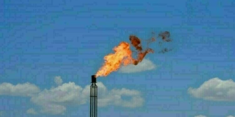 US natgas prices climb on record LNG flows