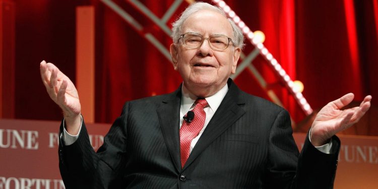 Warren Buffett is beating the market with Berkshire Hathaway up 17%