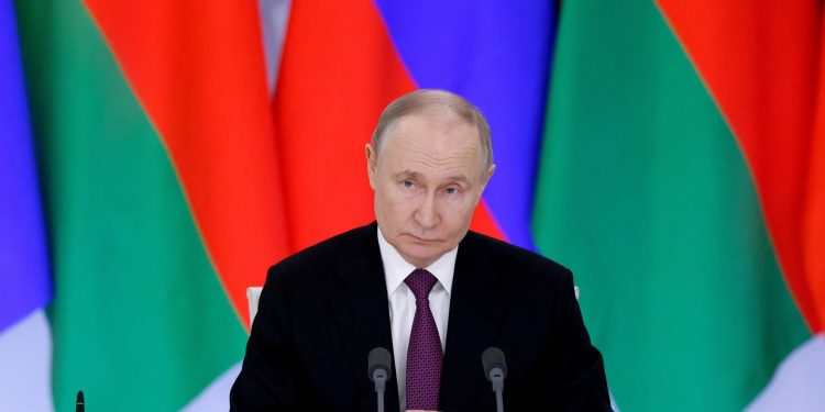 What are Putin’s conditions for a ceasefire in Ukraine?