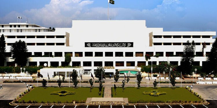 Govt to announce ‘major relief package’ today