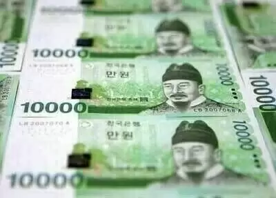 Asian currencies broadly higher against dollar