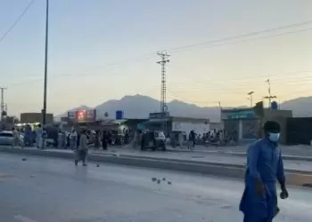 BNP-M demonstrators face tear gas, shelling amid sit-in near Quetta
