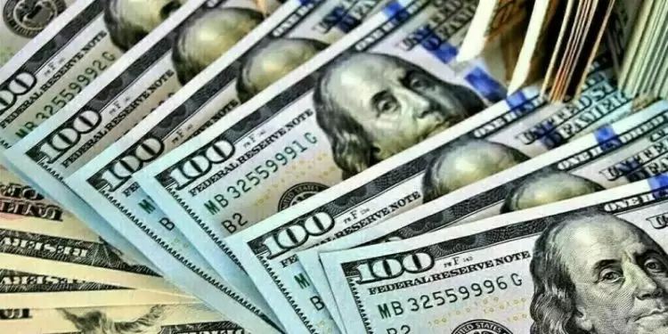 Battered dollar drifts lower, spooked by tariff news - Markets