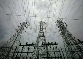 Businesses underscore need for further cut in power tariffs