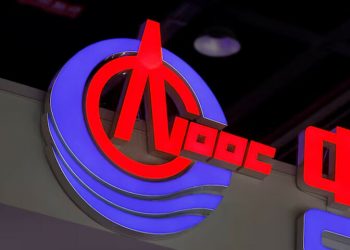CNOOC’s Q1 profit down 7.9% on weaker oil prices, but output grows