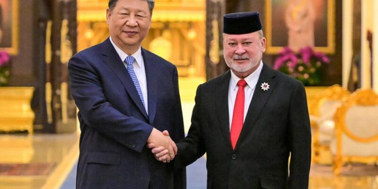 China’s Xi meets Malaysian leaders in diplomatic charm offensive