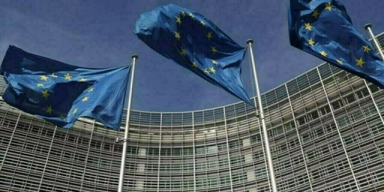 European rating agency Scope sends US downgrade warning - Business & Finance