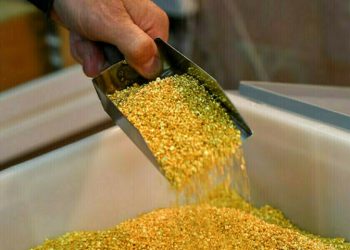 Gold rebounds on dip buying despite US-China trade deal hopes