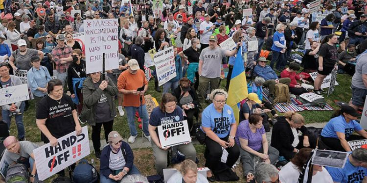 Hundreds of protesters turn out in European cities against Trump