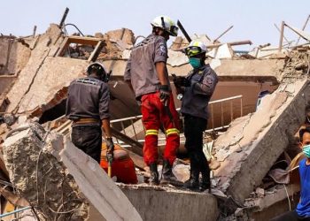 Myanmar Earthquake! Man Pulled Alive From Rubble After Five Days