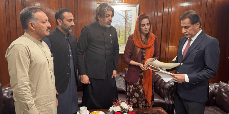 PTI submits resolution to NA speaker against Cholistan canals project