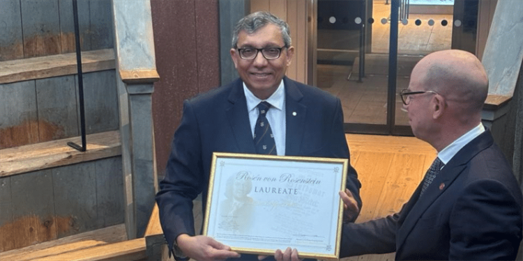 Pakistan’s Dr. zulfiqar Bhutta Receives 2024 Nils Rosen Medal in Sweden
