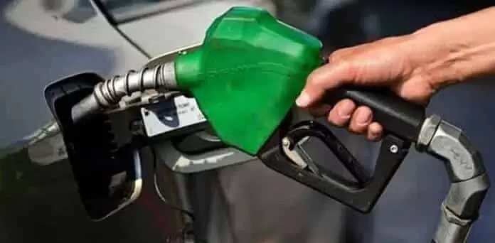 Petrol Prices Expected to Decrease by Rs 8.27 Per Litre in Pakistan