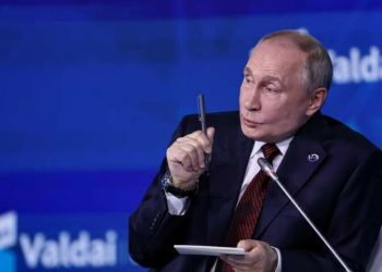 Putin praises Musk, compares him to Soviet space hero