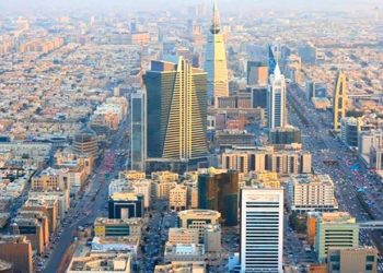 Saudi Arabia Becomes Top Destination for Pakistani Workers in 2025