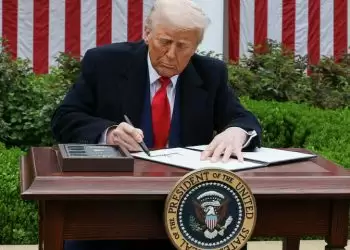 US-China trade war surges, overshadowing Trump climbdown