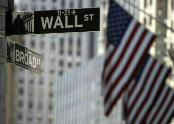 Wall Street falls as tariff jitters grip markets