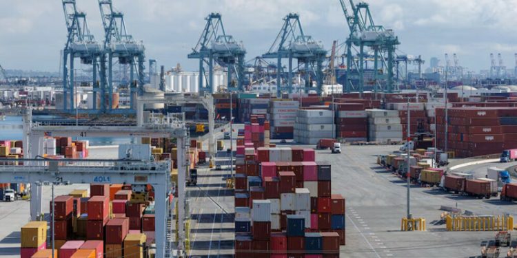 Wall Street slides again as US forges ahead with 104% tariffs on China