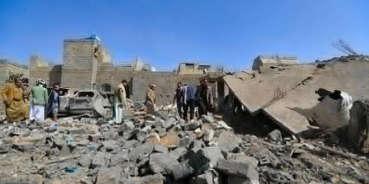 Yemen rebels say targeted Israel army site, US warships in Red sea: statement