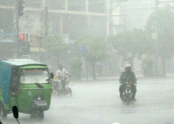 Met Office predicts rains, isolated hailstorms in country from today
