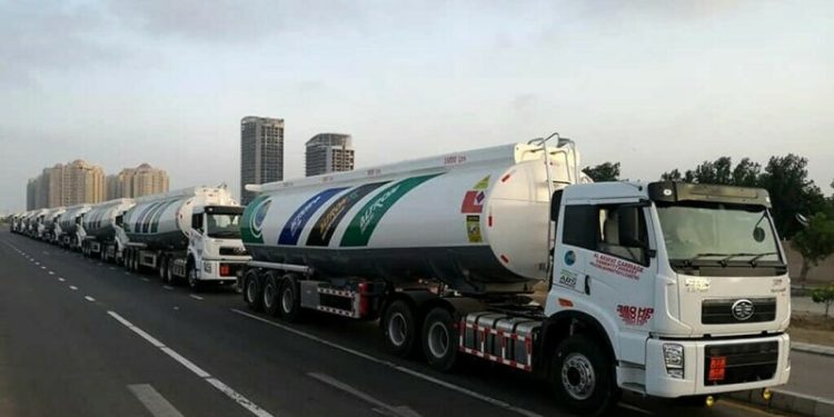 Smuggling control: Pakistan govt may approve fees to digitise fuel supply, petrol pumps