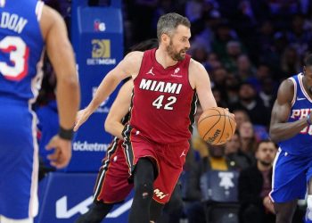 4 easy hacks to reduce inflammation, from an NBA All-Star who's tried every trick out there