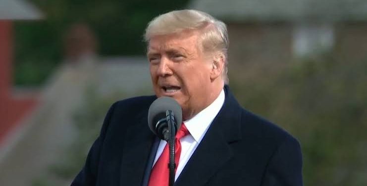 Donald Trump Warns Apple 25% Tarrif on iPhones Made in India or Anywhere else Except US