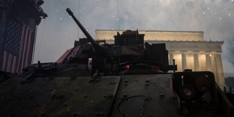 Here's how many tanks, aircraft, and soldiers are joining the huge Army anniversary parade on Trump's birthday