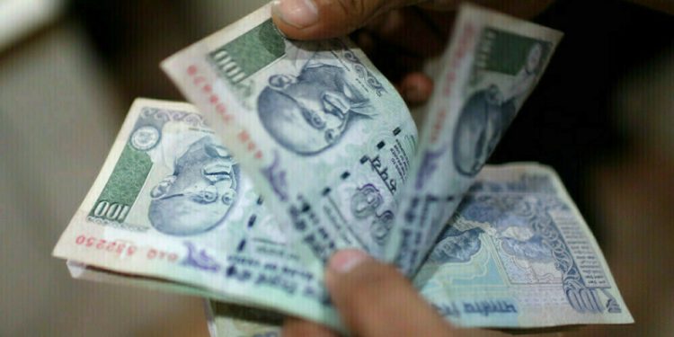 India bond yields move in narrow range, demand for new 10-year paper key - Markets