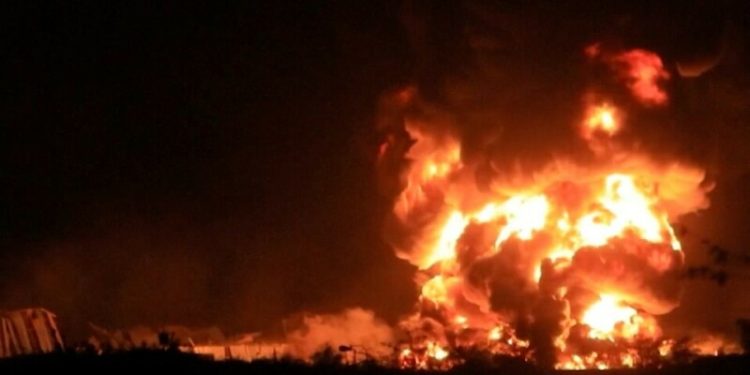 Israel strikes Yemen’s Hodeidah Port after Houthi attack on Israeli airport