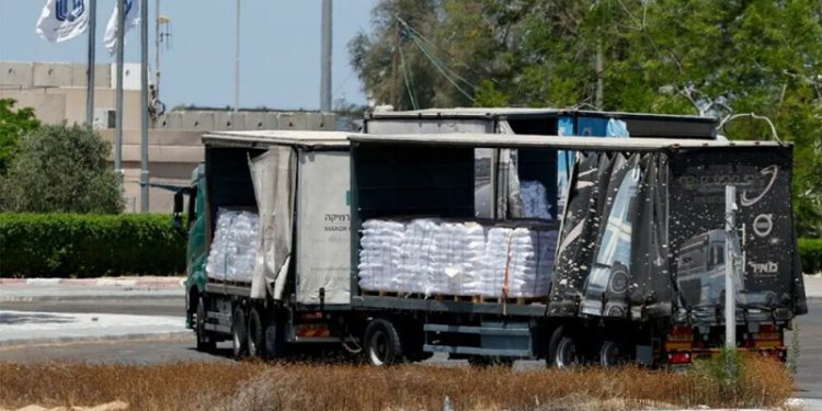 MSF says Israel allowing ‘ridiculously inadequate’ amount of aid into Gaza