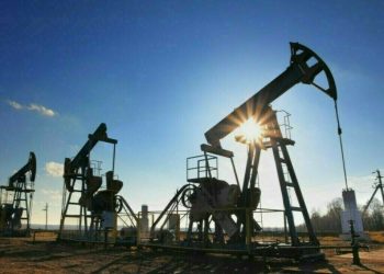 Oil falls as concerns over rising supplies overshadow US-China trade relief - Markets