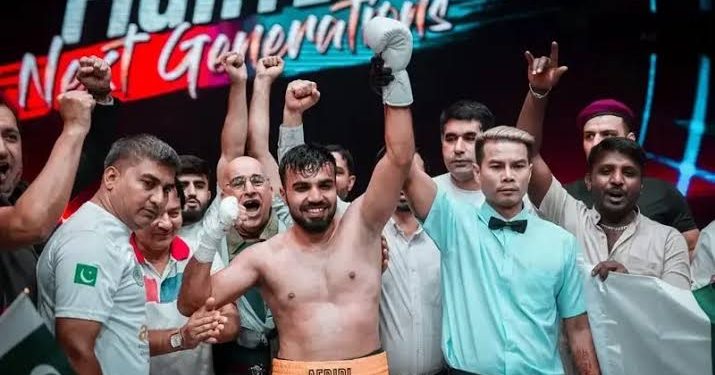 Pakistani Boxer Shahir Afridi Defeats Indian Rival in International Boxing Match
