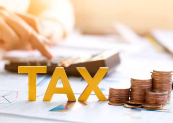 Pakistanis May Face Rs. 2 Trillion More in Taxes Next Year