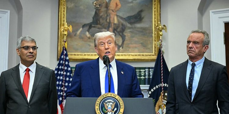 Trump says US is ready to help Pakistan, India with trade