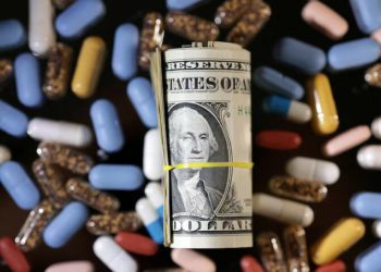 Trump to sign executive order to cut prices of medicine to match other countries