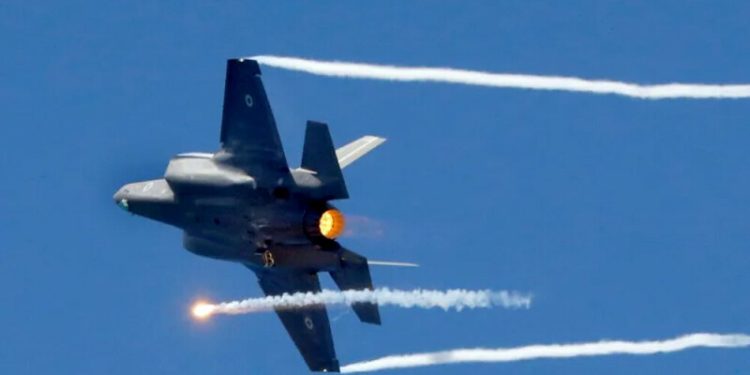 UK govt defends supplying fighter jet parts to Israel