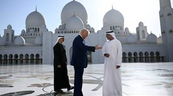 US President Donald Trump Visited Sheikh Zayed Grand Mosque in Abu Dhabi