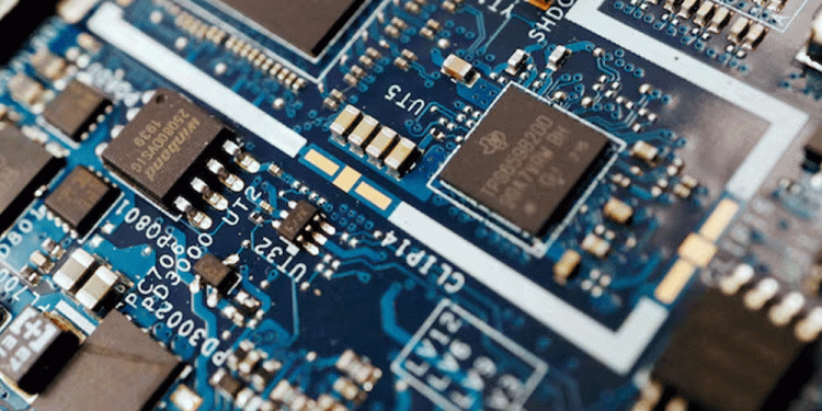 Zoho suspends $700 million chipmaking plan in latest setback for India, sources say - Business & Finance