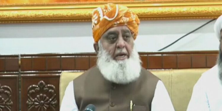 JUI-F’s Fazl assails child marriage law, announces protest rallies across country