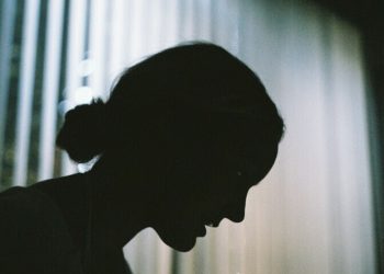 Hafizabad police launch raids to arrest culprits after wife gang-raped in front of husband